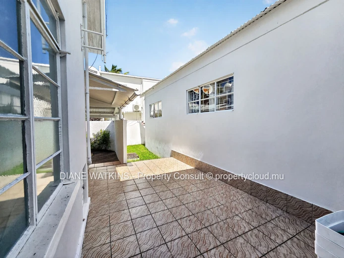 Villa 5 chambres avec piscine privée à vendre à Grand Gaube