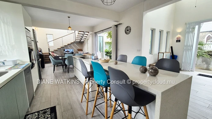 Modern Fully Equipped Home in the Heart of Mahebourg