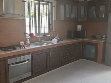 6 Bedroom Villa
