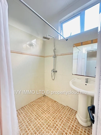 « Appartement 2 chambres à louer à Pointe aux Canonniers, au nord de l'île Maurice. »