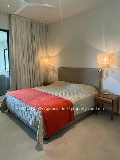 Luxury Spacious 4-Bedroom, 4-Bathroom Apartment with Panoramic Views – 262 sqm – Belle Vue Living