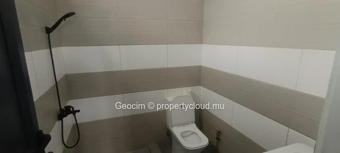 Albion Morc Berjeeraz fully furnished 4 bedroom's house. Plot of land448 sqm. Swimmingpool. Available now (Sole Mandate)