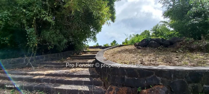 Land for sale in Cote D'Or - Riverside Plot in a secure residential development