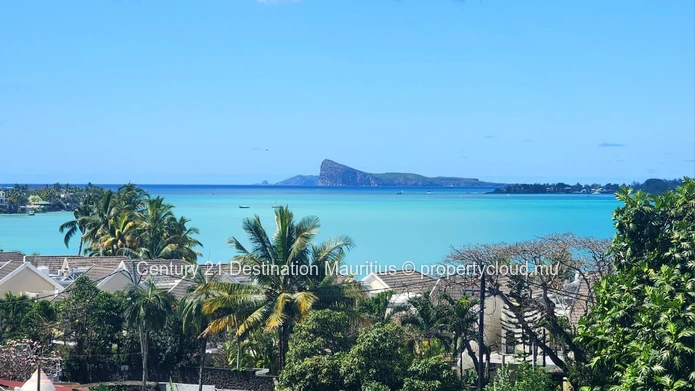 Finest Views at Mont Choisy