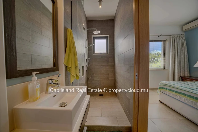 Beautiful 3-bedroom flat in Royal Park