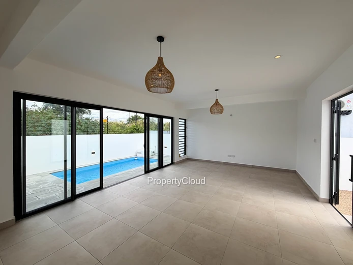 À Vendre | Villa Neuve De 3 Chambres Avec Piscine Privée À Grand-Baie | Rs 11 M, Négociable