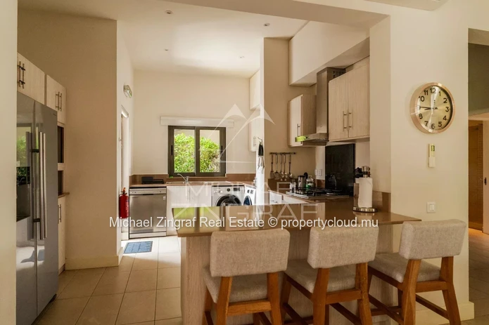 Bel Ombre – 4-Bedroom Villa with Golf Views – Valriche
