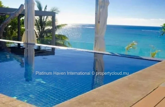 Beachfront Penthouse In Péreybère ? With Private Beach Access An Exceptional Beachfront Penthouse In Péreybère ? With...
