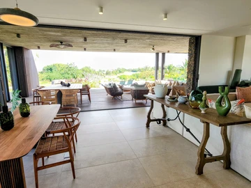 4 Bedroom Villa