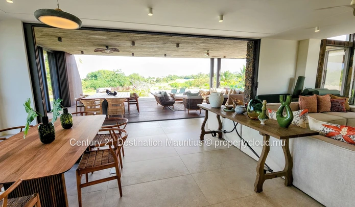 The Pinnacle of Estate Living