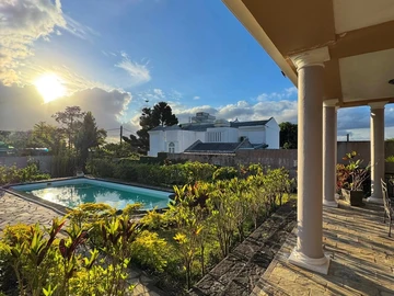 4 Bedroom Villa