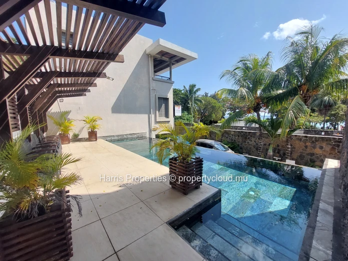 Modern apartment for rent in a hotel complex is Pereybere