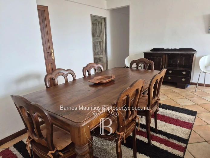 FLOREAL - 2nd floor apartment - 3 bedrooms