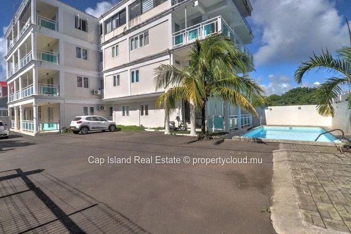 À Vendre – Appartement 2 chambres à la Résidence La Plage, Calodyne (à seulement 3 minutes de la plage)