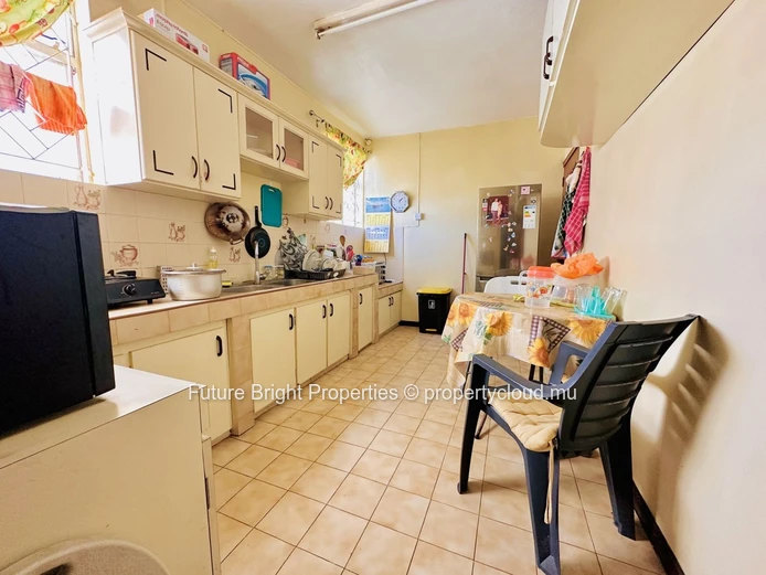 Opportunité à Saisir : Appartement Moderne à Roches Brunes
