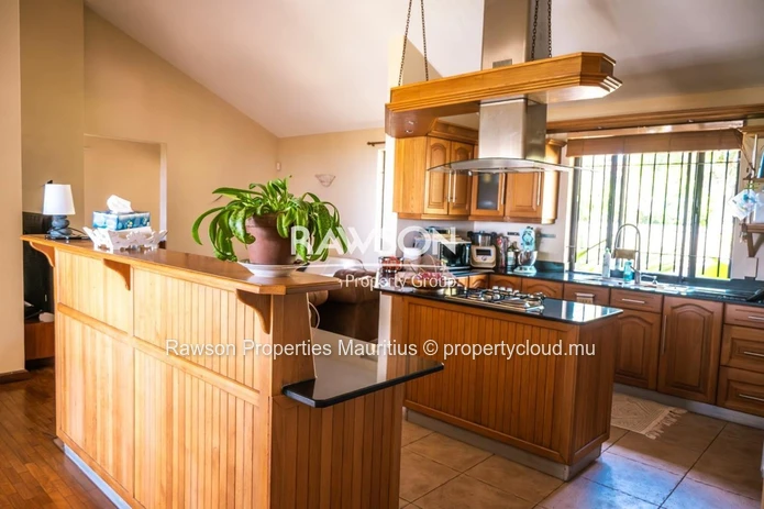 Villa In a well known Gated Estate of the North
