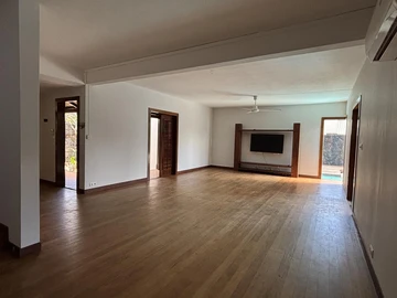 Maison de 4 Chambres