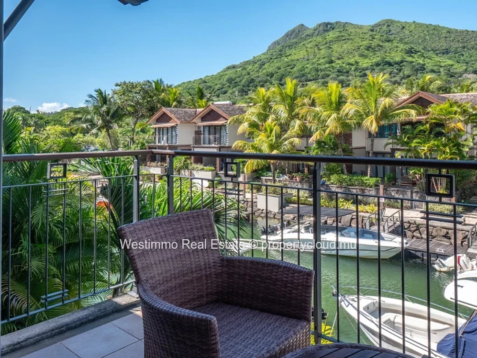 Duplex 3 chambres avec ponton privé à La Balise Marina