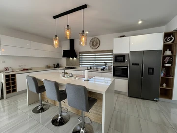3 Bedroom Villa