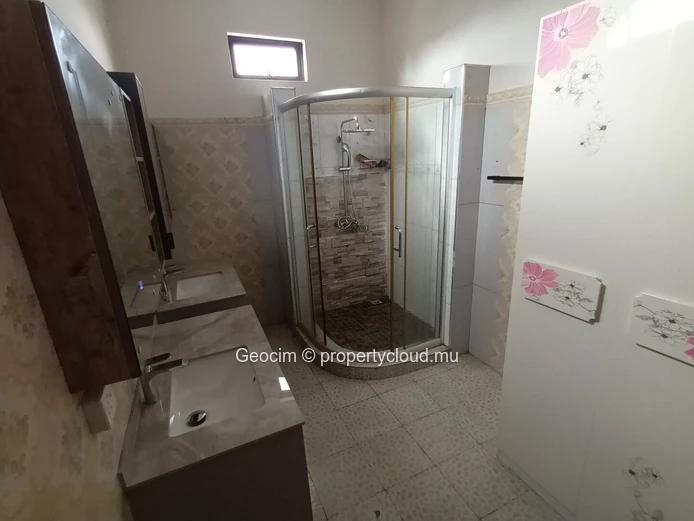 Ebene fully furnished 4 bedrooms house. Terrace. Garage. Freehold plot of land 509 sqm. (Sole Mandate)