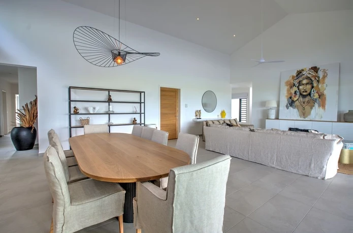 Penthouse élégant entièrement meublé avec piscine privée et vues panoramiques – Nord de l'île Maurice