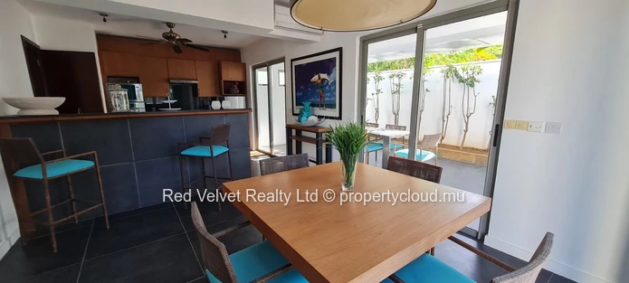 Luxury Villa for Rent in Pointe aux Canonniers | Beachfront Residence