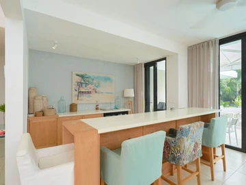 4 Bedroom Villa