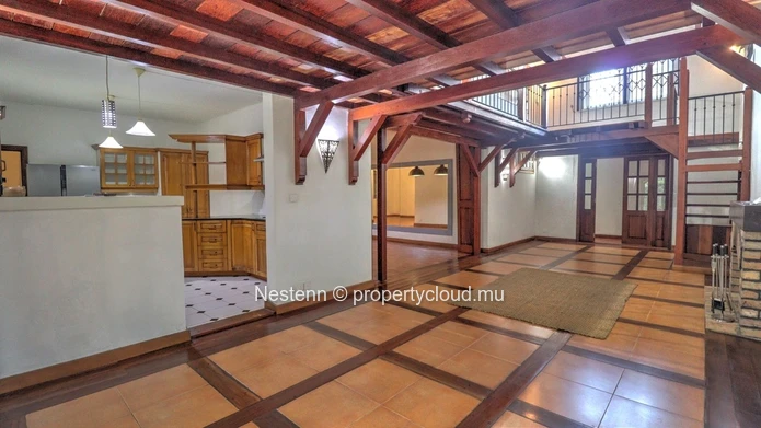 Bureau de plus de 500m² 