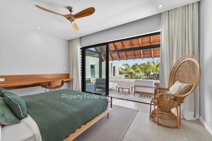 Exclusive Beachfront Villas - For Sale - Black River