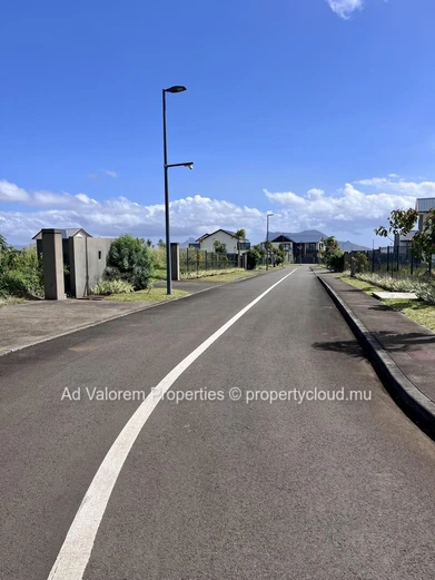 À Vendre | Terrain en toute propriété de 1 224 m² | Smart City de Moka