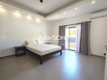 4 Bedroom Villa