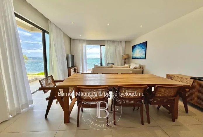 POST LAFAYETTE - First Floor Apartment with Sea Views - 3 Bedrooms