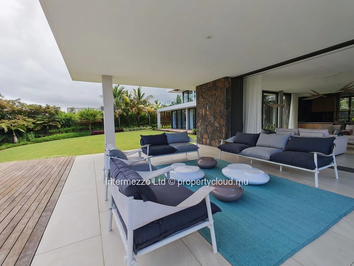 Exceptional IRS villa · Anahita Estate · 5 bedrooms · 969 m² living space · 2,195 m² plot