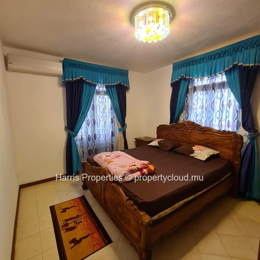 Bel appartement en premier etage à louer à Pointe aux Biches