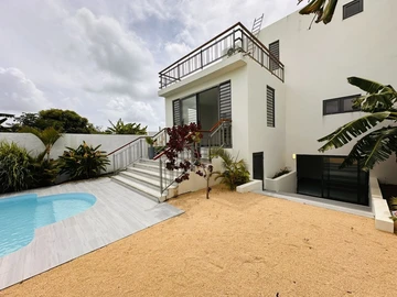 4 Bedroom Villa