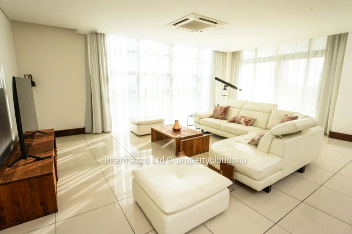 215sqm Apartment La Croisette Grand Baie | 3 Bed · 555k USD