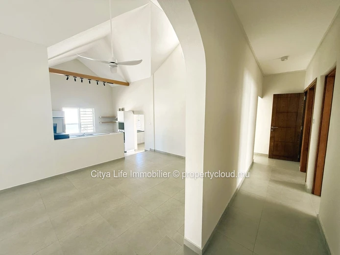Spacious Renovated House for Sale in Rose Hill – Ideal for Investment or Family Living