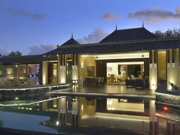 5 Bedroom Villa