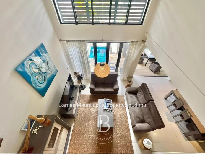 RIVIERE NOIRE - Elegant duplex on the marina - 3 bedrooms