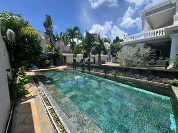 4 Bedroom Villa