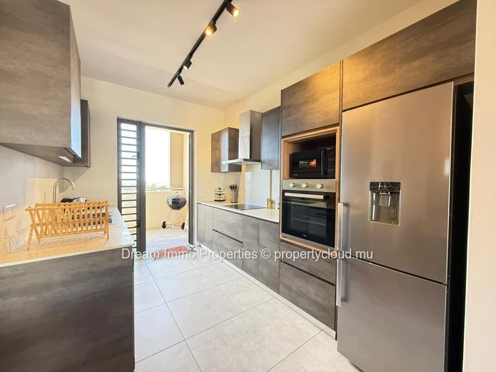 Penthouse avec sublime vue mer & Morne à Cascavelle, Flic en Flac - Ile Maurice