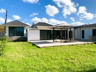 Villa for sale in Calodyne
