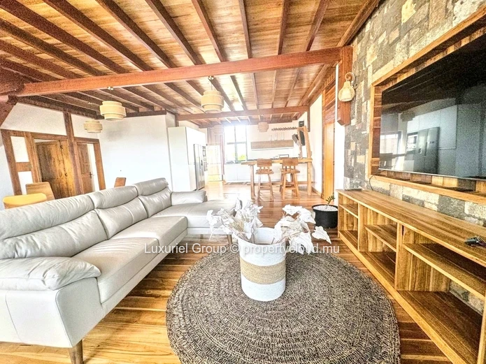 Magnifique Villa Balinaise de 4 Chambres en Suite