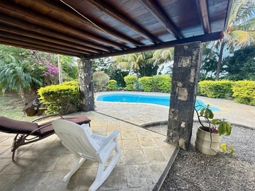 4 Bedroom Villa