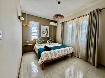 4 Bedroom Villa