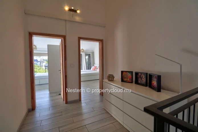 Une Maison Moderne, Élégante et Pleine de Vie