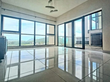 4 Bedroom Apartment