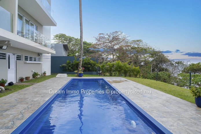 Appartement 2 chambres en bord de mer avec vue lagon à Trou d’Eau Douce – Ile Maurice