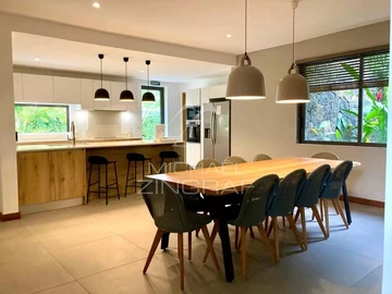 4 Bedroom Villa