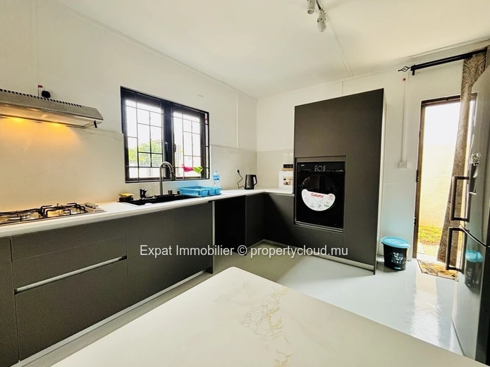 Pereybere – Quiet 3-Bedroom Villa With Cascade Swimming Pool